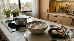 El secreto para pelar huevos duros sin desastre: frescura, tiempo y el enfriado que lo cambia todo